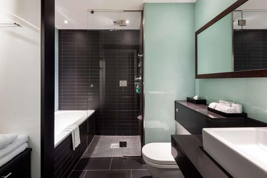 Radisson Blu Hotel, Canary Wharf East 4*
