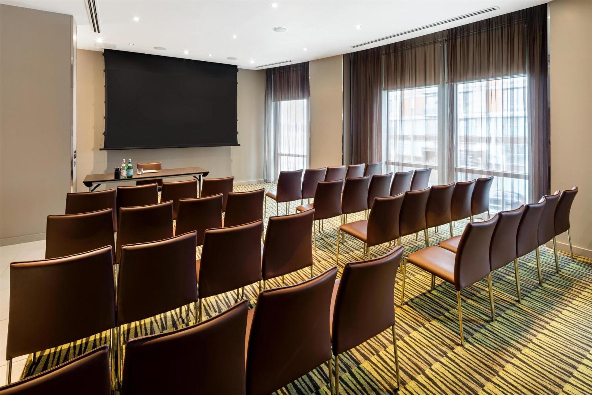Radisson Blu Hotel, Canary Wharf East London